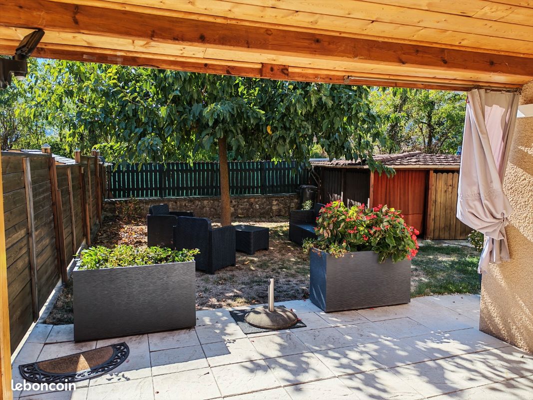 Maison 6 pièces 115 m² · à Voreppe · 115 m² · 310 000 €