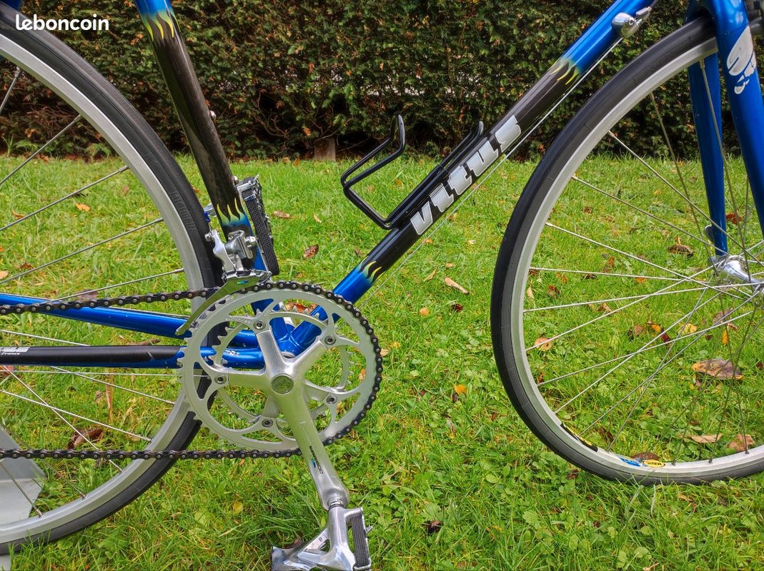 Vélo Carbone Vitus 3 CAT très bon état - Vélos