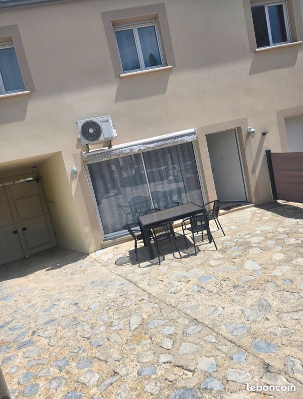 Maison 3 pièces 75 m² · à Calvisson · 75 m² · 900 €/mois