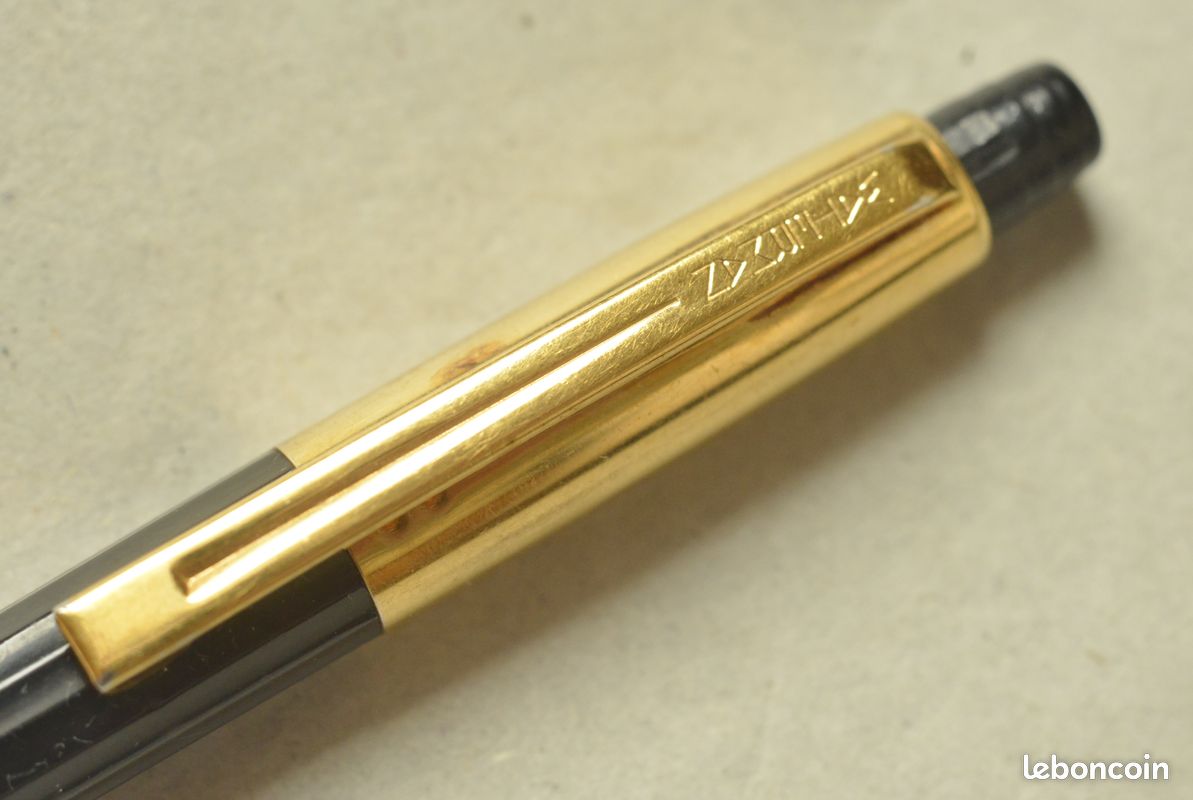 Stylo bille aquatic jaune Century Classic de Cross