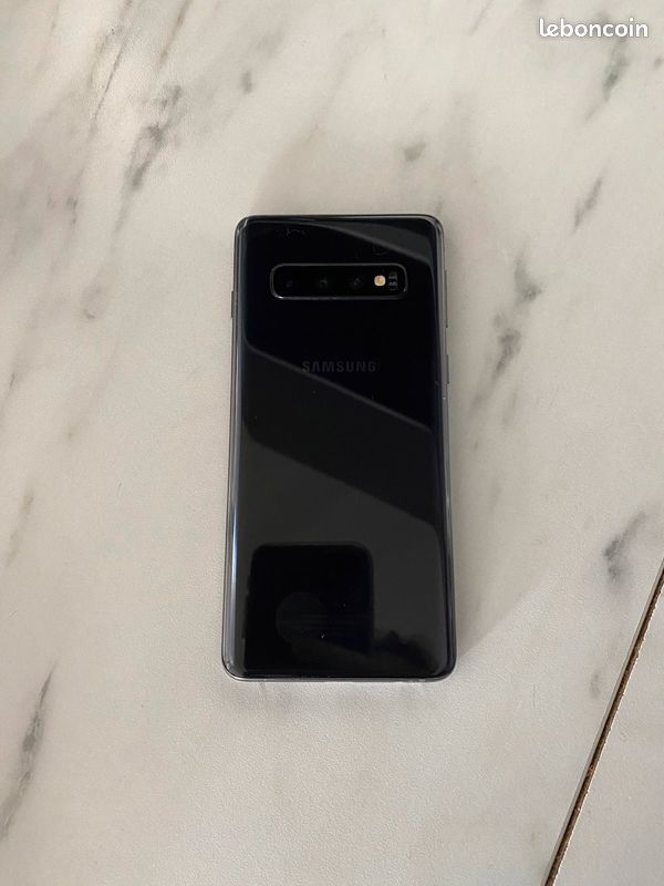 Samsung Galaxy S10 (image 2)