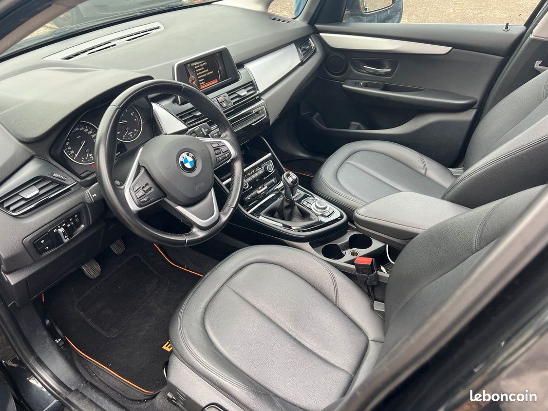 Bmw serie 2 active-tourer 1.5 218 i 136 ch toit pano ouvrant garantie (image 20)