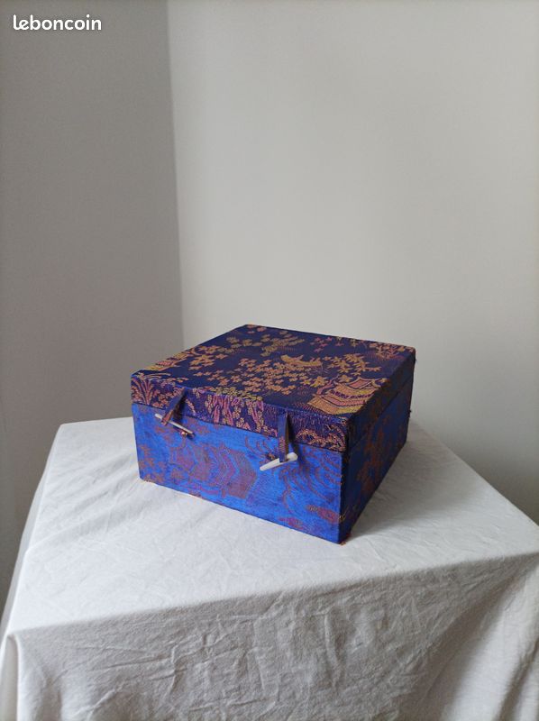 Théière YIXING + 4 tasses (Poem) (image 2)