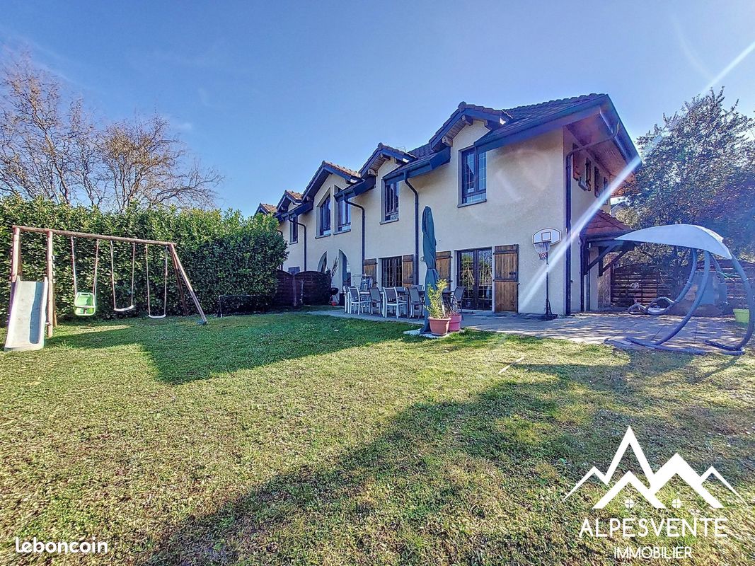 Maison 4 pièces 102 m² · à Allinges · 102 m² · 392 000 €