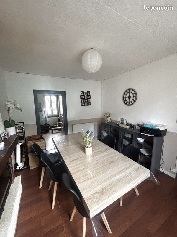 Maison 6 pièces 90 m² · à Gueugnon · 90 m² · 81 000 €