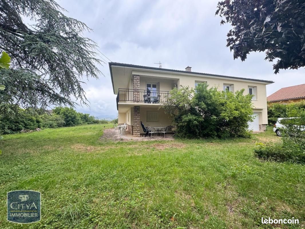 Maison 5 pièces 120 m² · à Charnay-lès-Mâcon · 120 m² · 1 205 €/mois