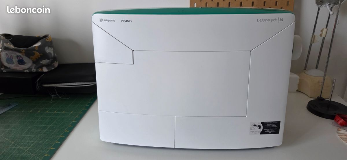 Machine à coudre combinée (image 1)