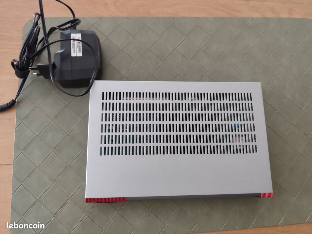 ZyXEL USG40 • Firewall UTM • 5x Gigabit • VPN (image 3)