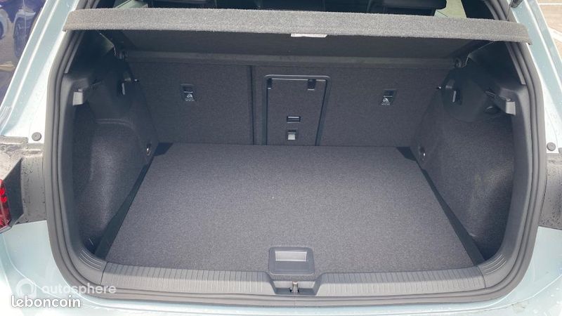 Volkswagen Golf 1.5 eTSI EVO2 150ch R-Line Edition DSG7 (image 14)