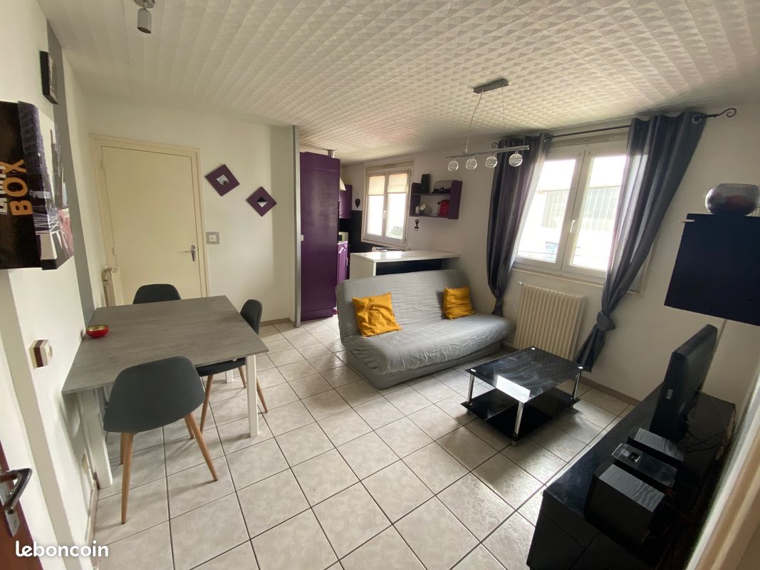Appartement 2 pièces 35 m² · à Saint-Étienne · 35 m² · 510 €