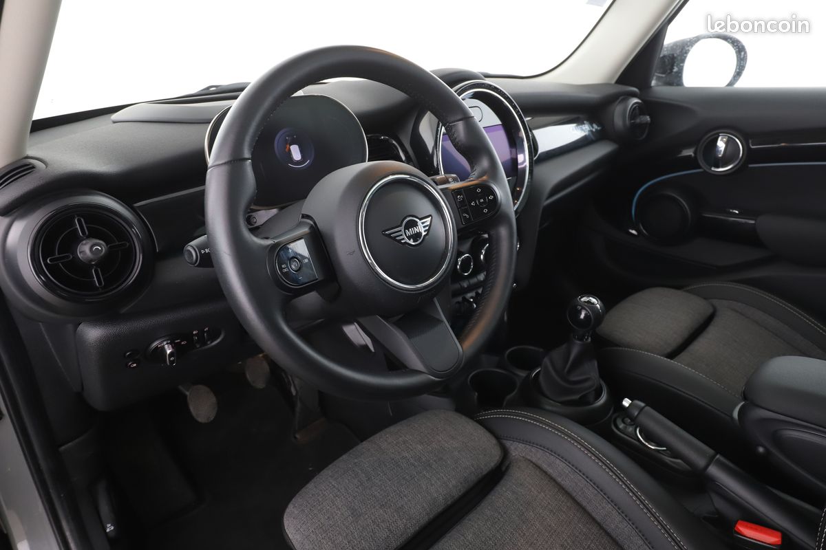 MINI Mini Cooper S Edition Camden BVA7 5P 178 ch (image 6)