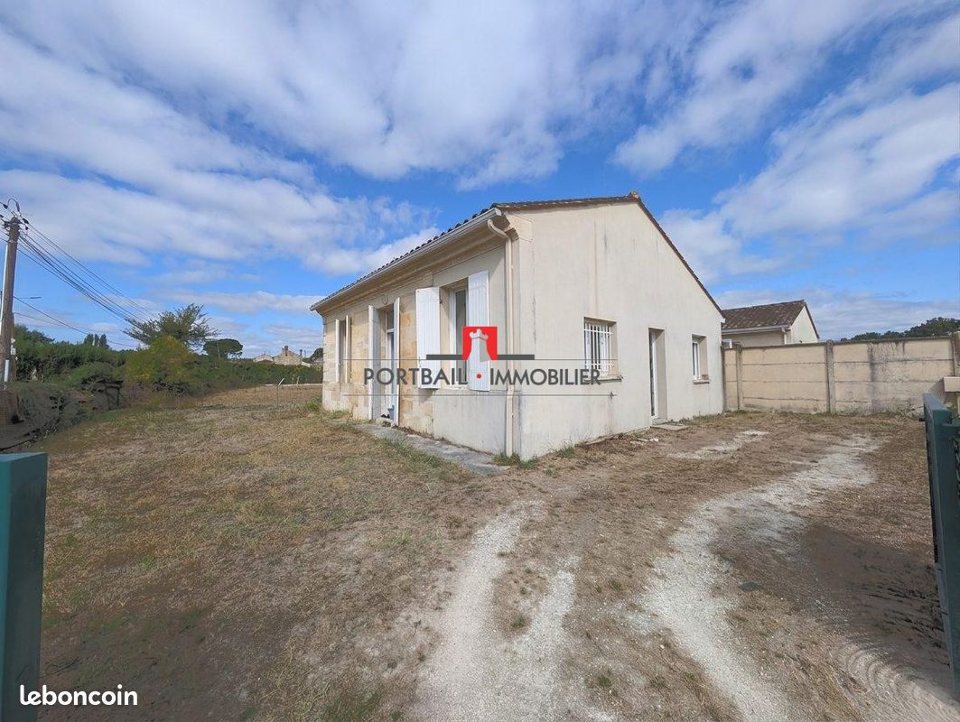 Maison 3 pièces 76 m² · à Saint-Christoly-de-Blaye · 76 m² · 675 €