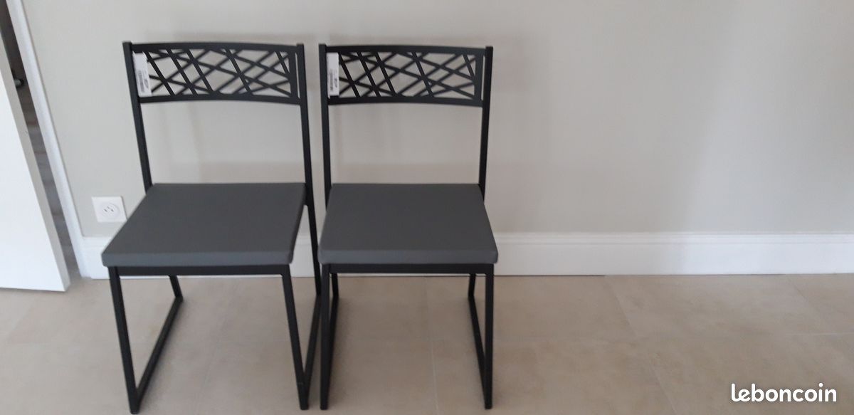 Chaises (image 1)