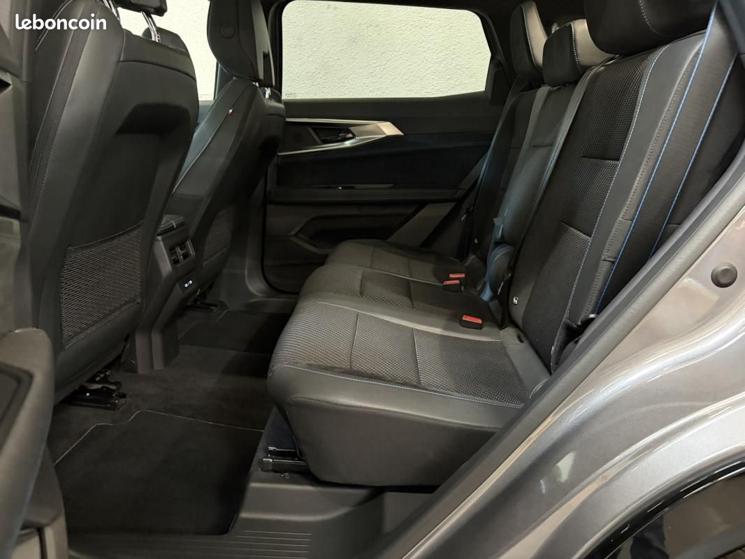 Renault Espace E-Tech hybrid 200 esprit Alpine (image 37)