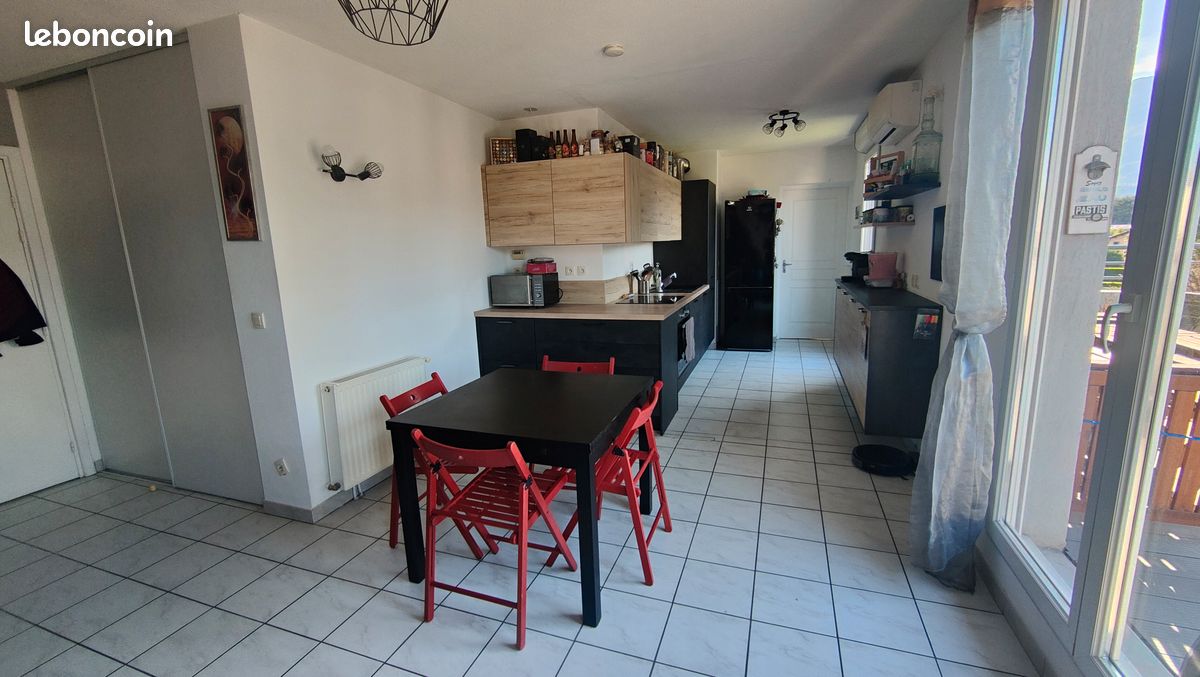 Appartement 3 pièces 74 m² · à Eybens · 74 m² · 246 000 €