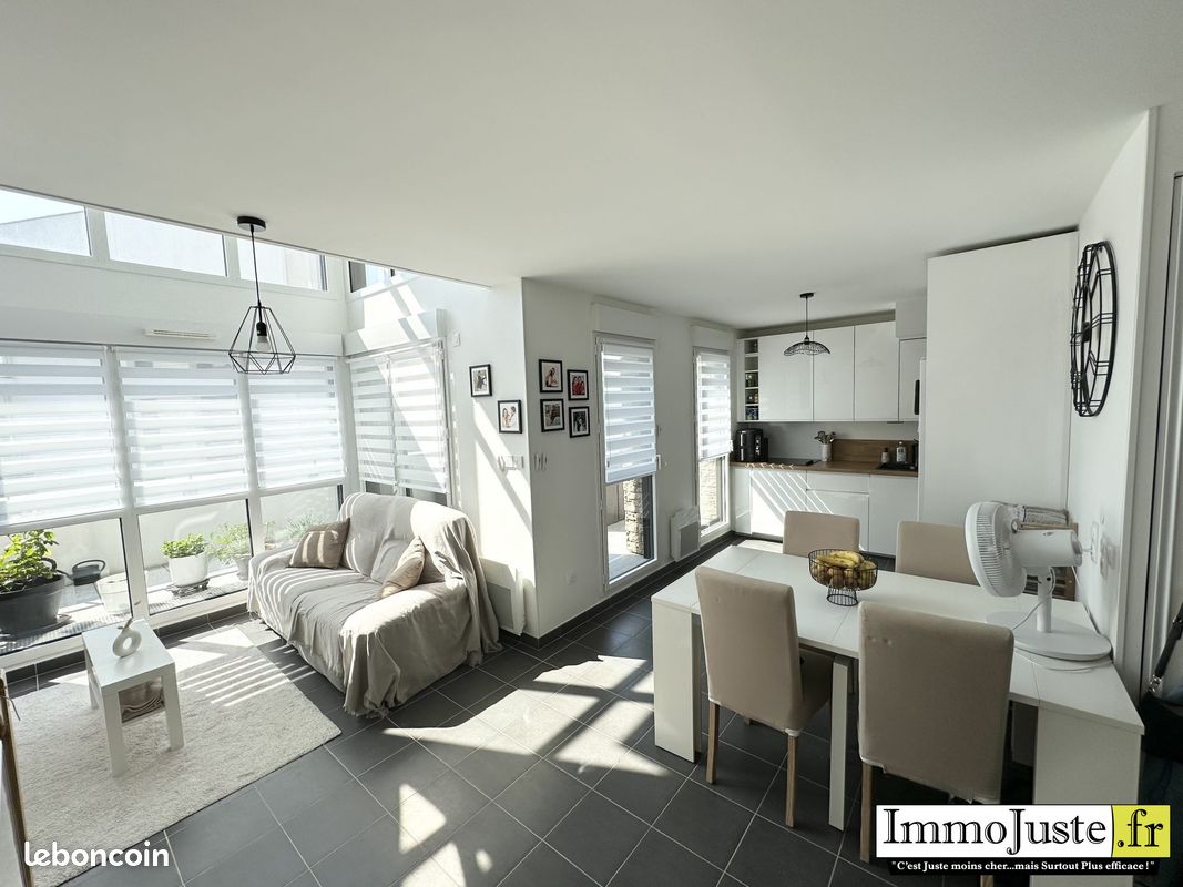 Appartement 4 pièces 81 m² · à Guyancourt · 81 m² · 359 000 €