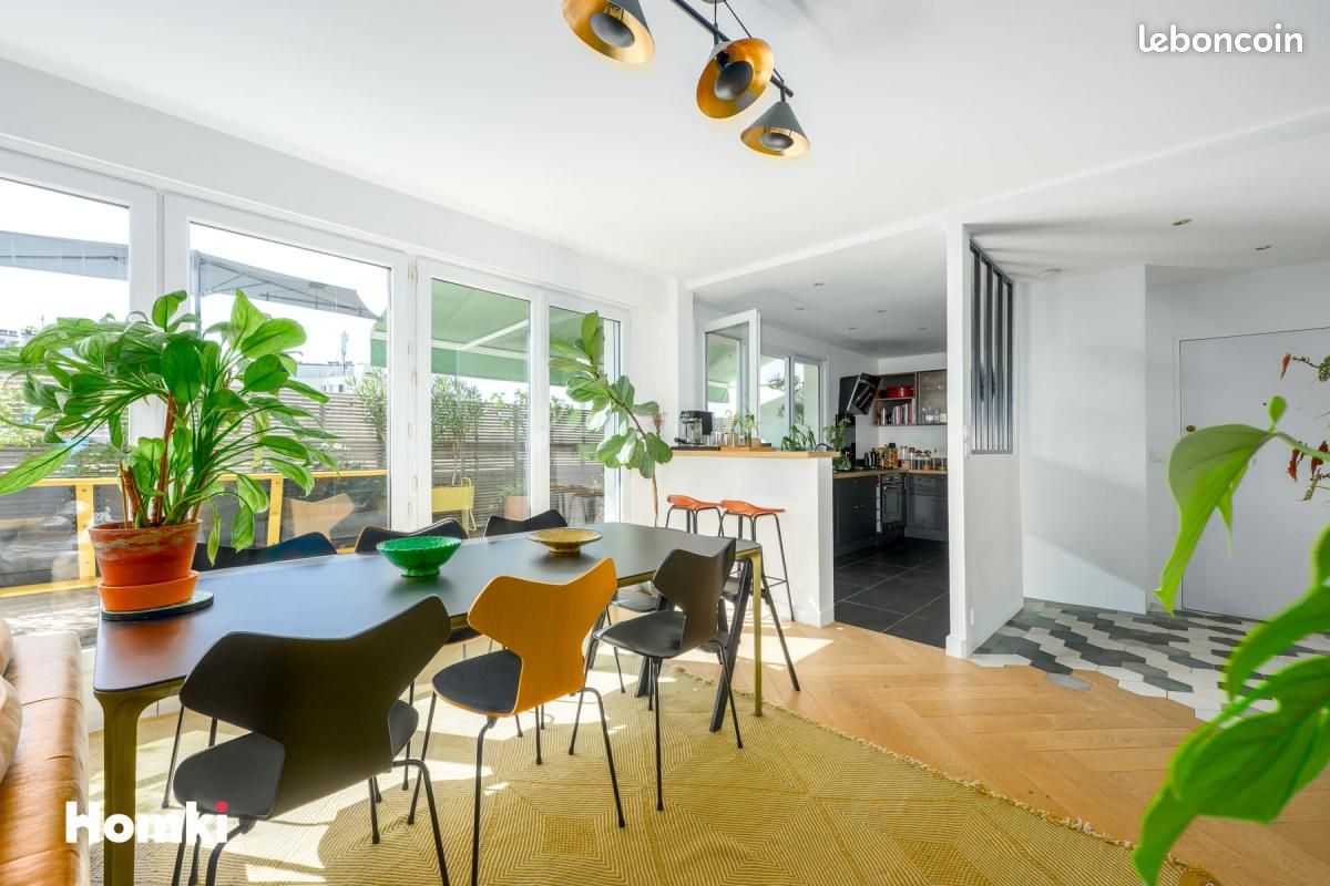 Appartement 4 pièces 80 m² · à Courbevoie · 80 m² · 730 000 €