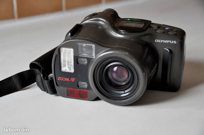 Appareil photo Olympus AZ-330 Superzoom + pochette + manuel - Photo, audio & vidéo Appareil photo Olympus AZ-330 Superzoom + pochette + manuel - Photo, audio & vidéo
