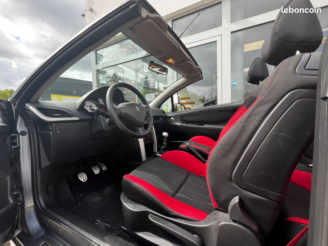 Peugeot 207 cc 1.6 hdi 110 serie-64 (image 17)