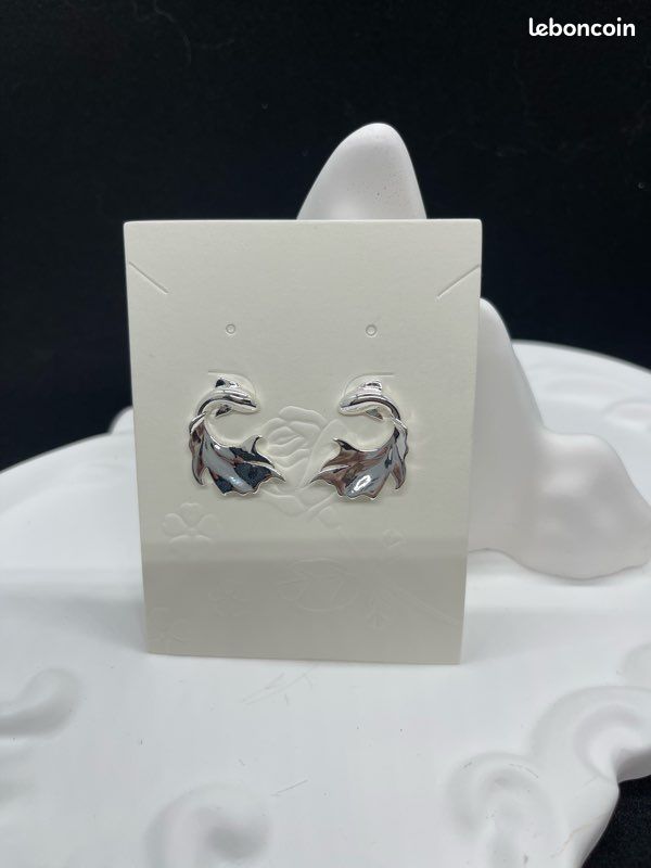 Boucle d’oreille (image 13)