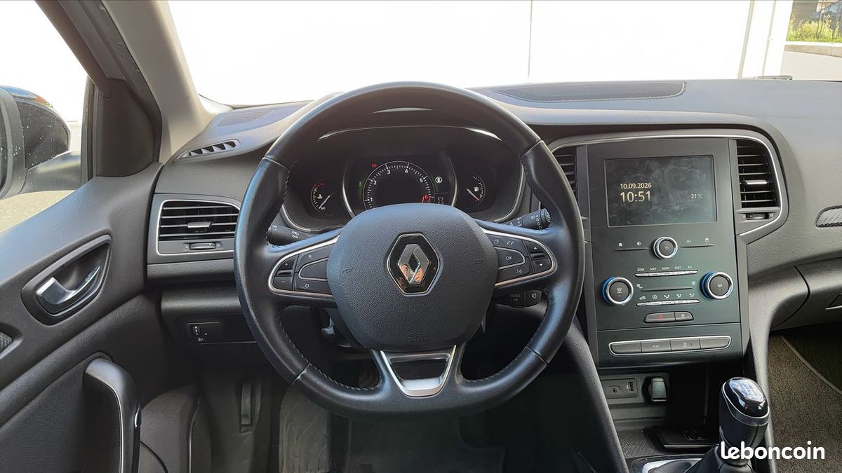 Renault Mégane 1.3 Tce 115 Limited (image 23)