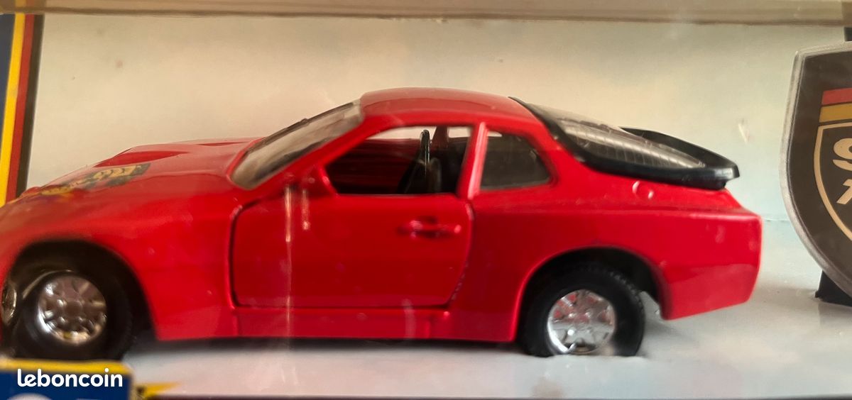 La Porsche 944 en miniature de Solido au 1/43e