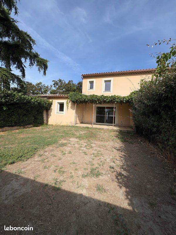 Maison 4 pièces 90 m² · à Morières-lès-Avignon · 90 m² · 270 000 €