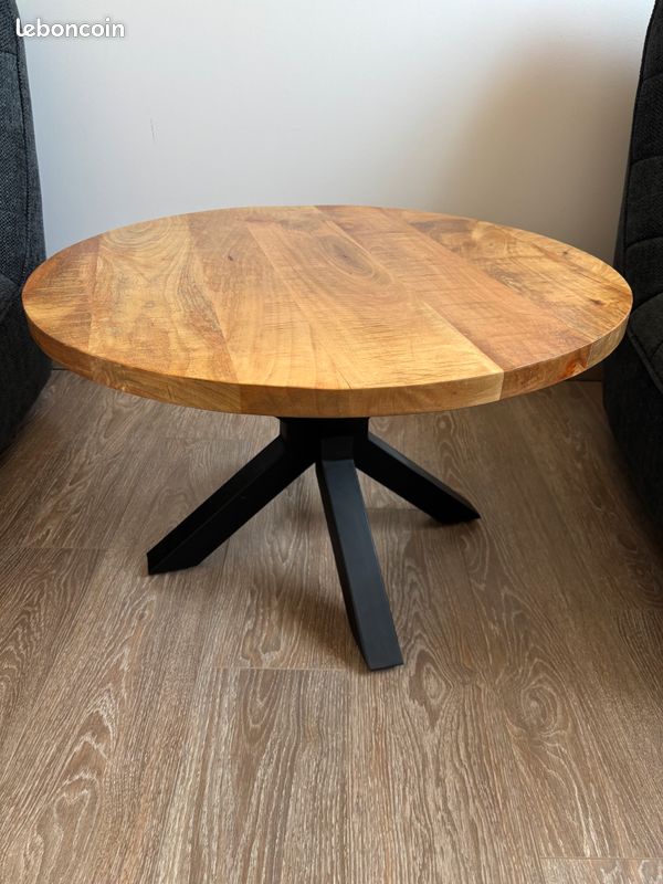 Table (image 1)