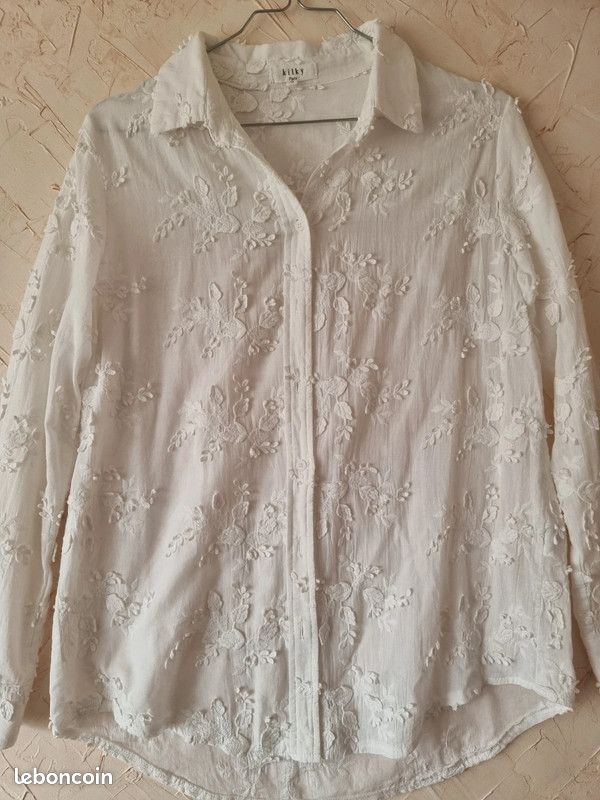 chemisier neuf blanc taille S marque KILKY (étiqueté à 37,50