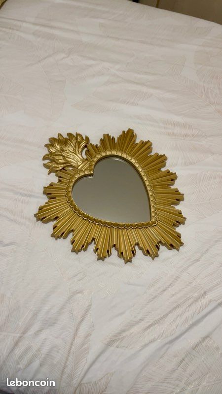 Miroir doré vintage cœur ex voto (image 2)