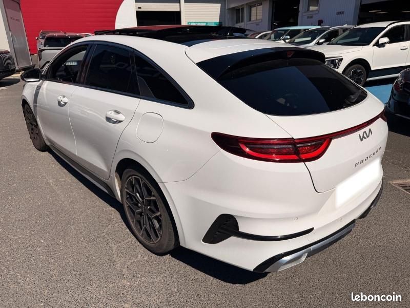 Kia ProCeed 1.5 T-GDI 160ch GT Line Premium DCT7 (image 8)