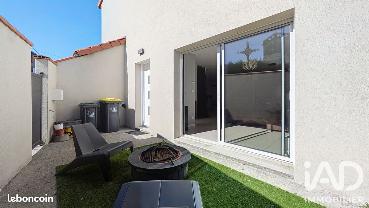 Maison 5 pièces 157 m² · à Chappes · 157 m² · 278 000 €