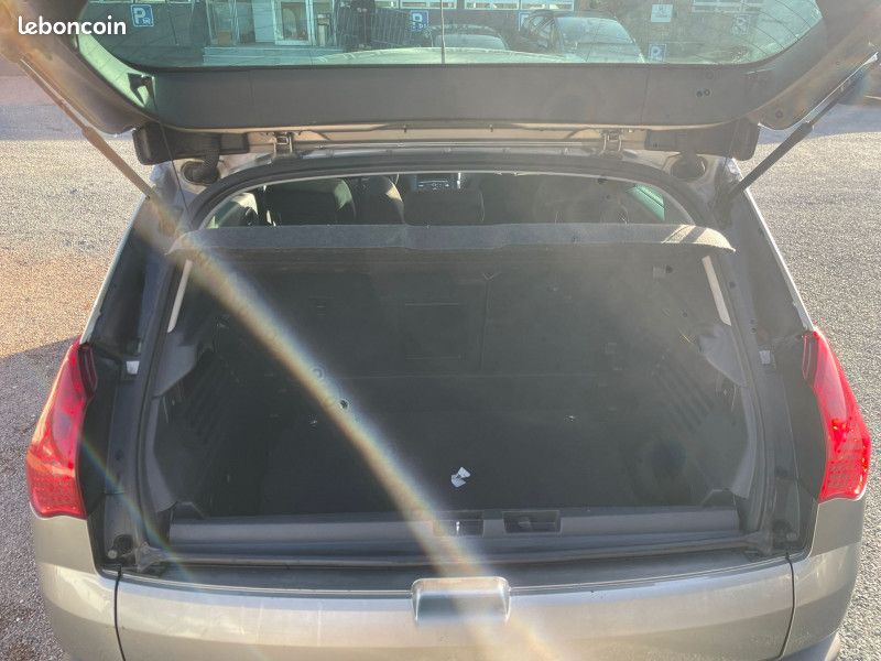Peugeot 3008 1.6 HDI112 FAP BUSINESS PACK (image 8)