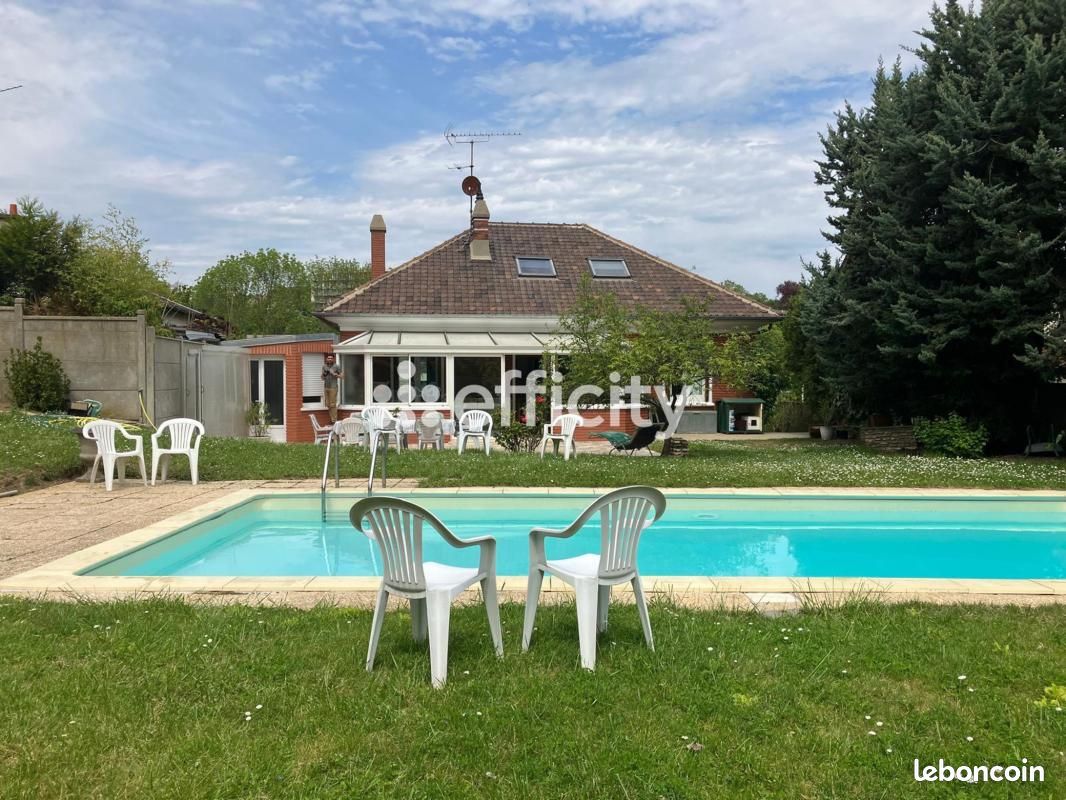 Maison 8 pièces 190 m² · à Le Pecq · 190 m² · 925 000 €