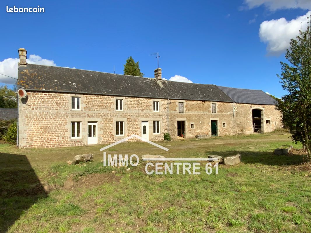 Maison 4 pièces 93 m² · à Carrouges · 93 m² · 92 400 €