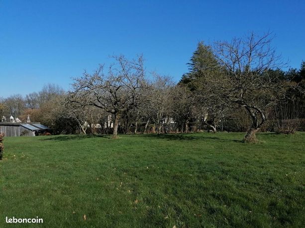 Terrain 1 800 m² Ploermel