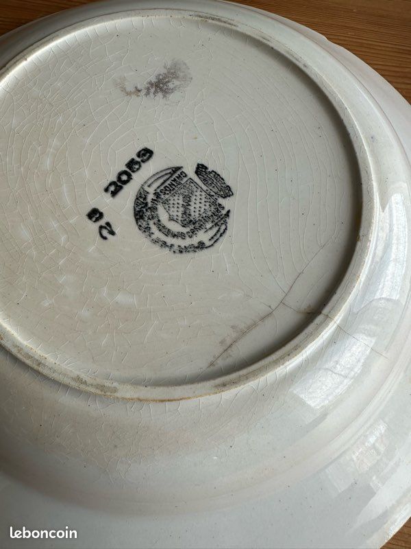 2 grandes assiettes décoratives vintage (image 8)