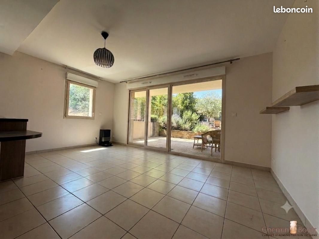 Appartement 3 pièces 67 m² · à Valencin · 67 m² · 995 €