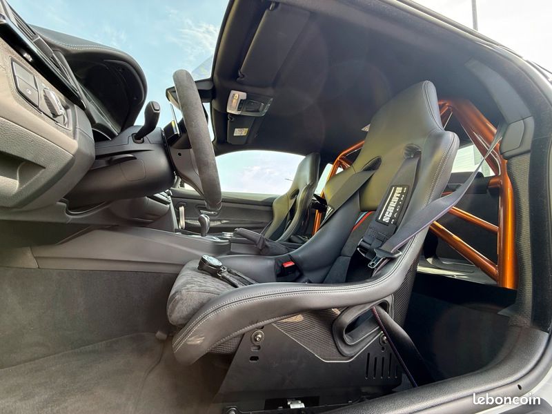 BMW M4 Coupé Série GTS 3.0 500 GPS Radar 1ère main Carbone Régul Clim (image 17)