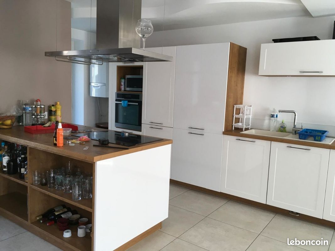 Maison 5 pièces 130 m² · à Saint-Renan · 130 m² · 1 250 €