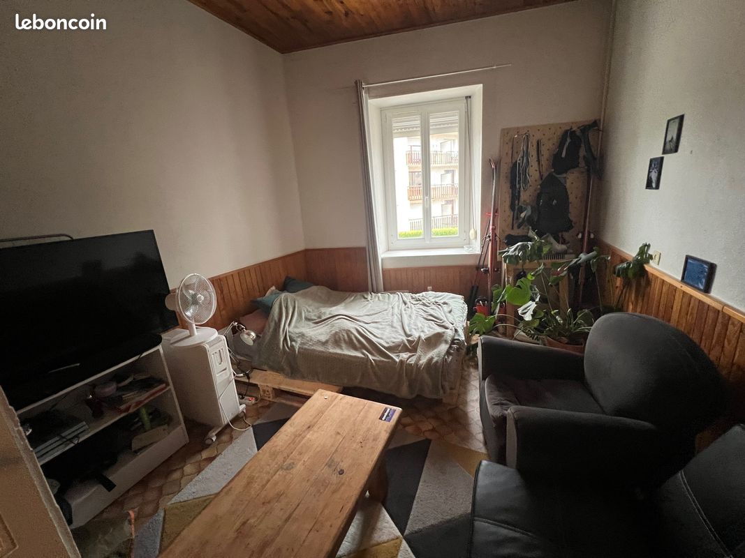 Appartement 1 pièce 27 m² · à Pontarlier · 27 m² · 410 €/mois