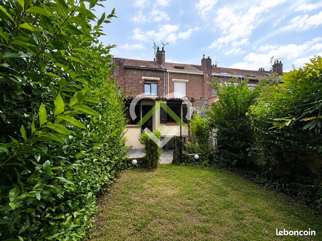 Maison 5 pièces 105 m² · à Lille · 105 m² · 252 000 €