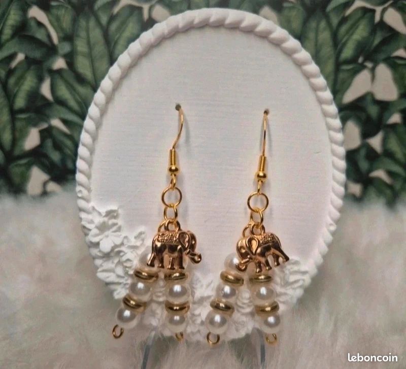 Boucles d'oreilles éléphant et perles nacrées (image 1)