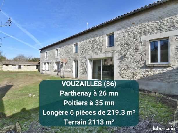 VOUZAILLES 86170 – Élégante longère familiale de caractère avec prestations rares, terrain divisible, vie de plain-pied possible, 4 suites, géothermie et grand terrain arboré