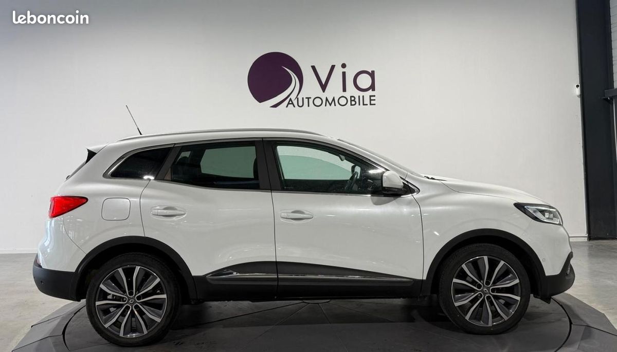 Renault Kadjar 1.2 TCe 130ch Intens / sièges électriques Attelage Camera (image 4)