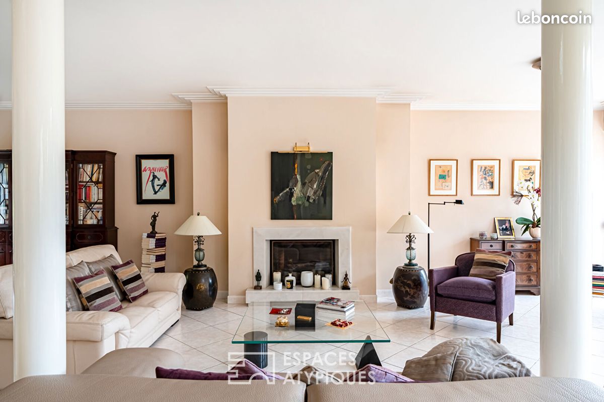 Maison 10 pièces 258 m² · à Saint-Rémy-lès-Chevreuse · 258 m² · 995 000 €