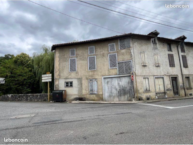 Maison 7 pièces 170 m² · à Aspet · 170 m² · 85 000 €