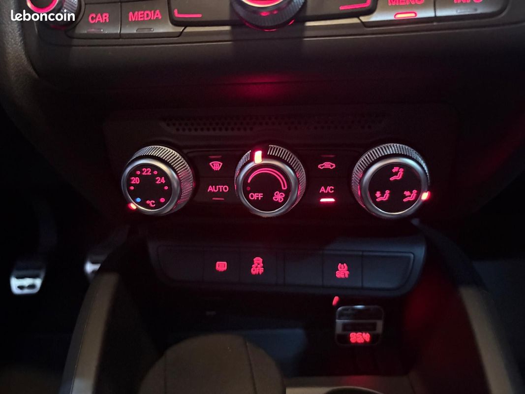 AUDI A1 SPORTBACK 1.2 TFSI 86 S line *REVISION A JOUR* *CT OK* *PLAQUETTES DE FREIN NEUVES (image 22)