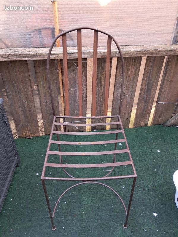 Chaise fer forgé (image 1)