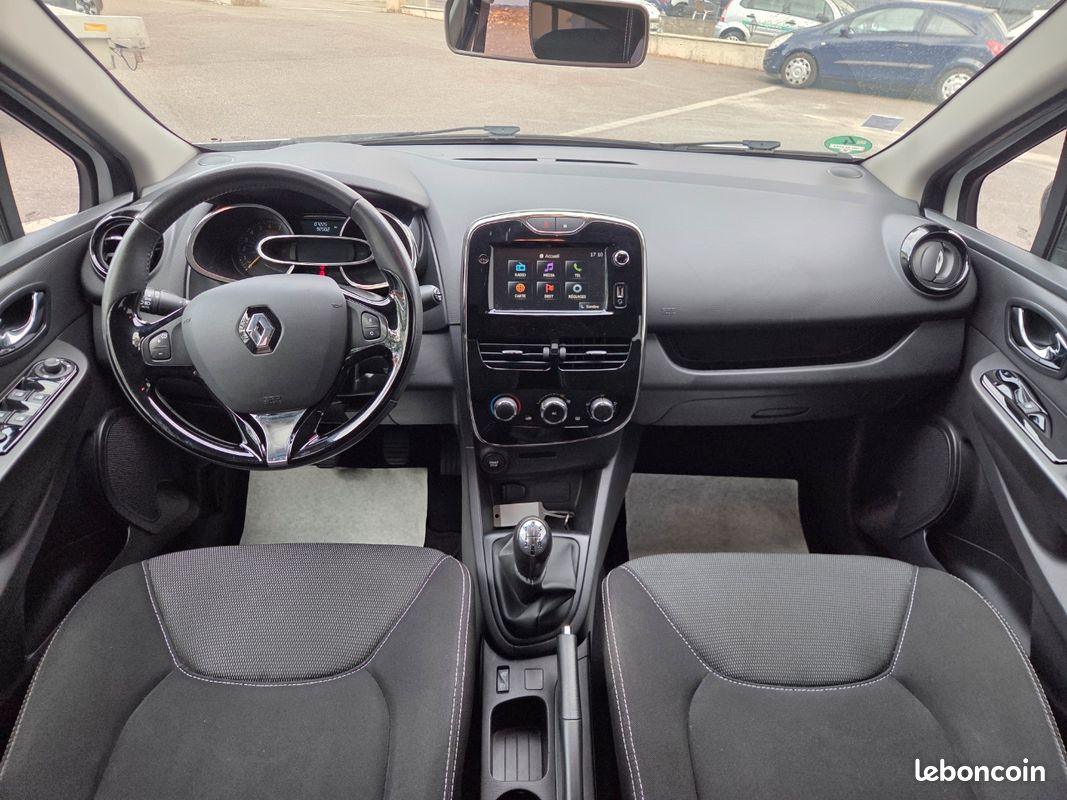 Renault Clio IV 0.9 90cv pack limited 87 000 Kilomètres ( clim - gps - bluetooth - régulateur de vitesse ) Garantie 12 mois (image 3)